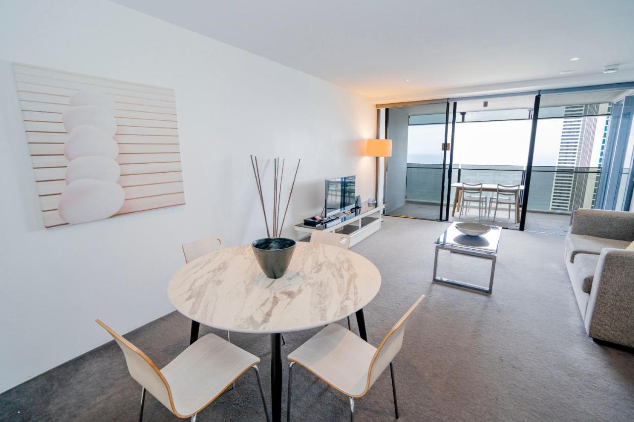 Circle On Cavill Apartment Gold Coast Exterior photo